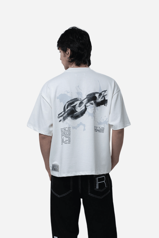 Camiseta grafica oversized blanca en algodón pesado colección From Idea to Form - RELEASED DESIGN STUDIO