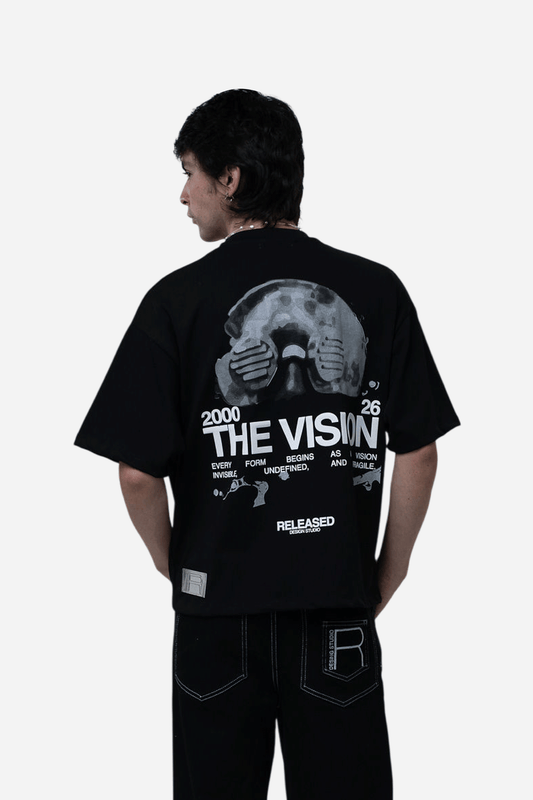 Camiseta grafica oversized negro en algodón pesado colección From Idea to Form - RELEASED DESIGN STUDIO