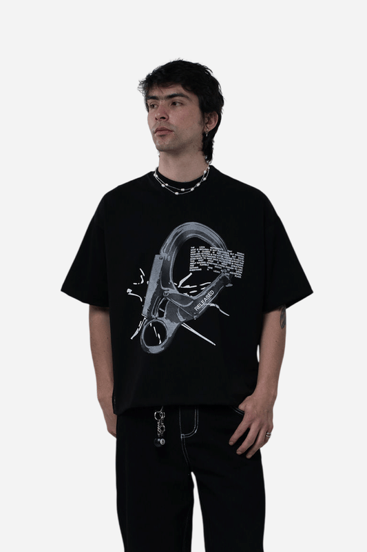 Camiseta grafica oversized negro en algodón pesado colección From Idea to Form - RELEASED DESIGN STUDIO